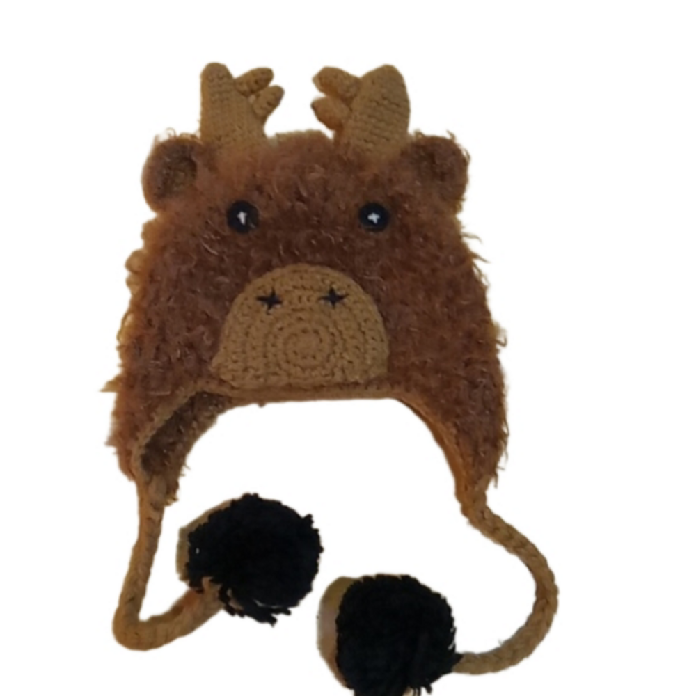( 358) CHILDS WINTER COW / REINDEER HAT.